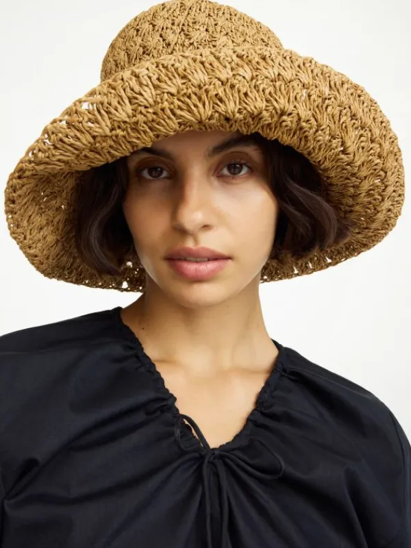 Fashion Strawie Hut Hats & Gloves
